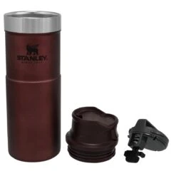 Stanley Trigger-Action Travel Mug 0.47L - Thermosfles - Wine 25 Stanley Trigger-Action Travel Mug 0.47L - Thermosfles - Wine -Buiten Kamperen 1200x1200 1065