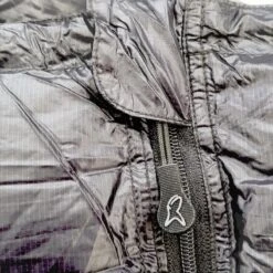 LOWLAND OUTDOOR® Ultra Compact Blanket - Donzen Slaapzak - Gewicht 495g - 210x80 Cm - Comfort Temperatuur +8°C -Buiten Kamperen 1200x1200 480