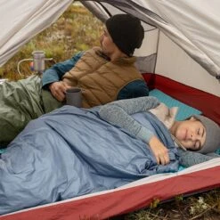 Naturehike® Slaapzak - Lichtgewicht - 205*85cm - Compact - Waterdicht - 3 Seizoenen Slaapzak Lente, Zomer & Herfst - Outdoor - Slaapzakken Volwassen & Kinderen 17 Naturehike® Slaapzak - Lichtgewicht - 205*85cm - Compact - Waterdicht - 3 Seizoenen Slaapzak Lente, Zomer & Herfst - Outdoor - Slaapzakken Volwassen & Kinderen -Buiten Kamperen 1200x1200 494