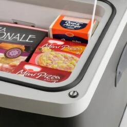 Mestic MHC-40 Koelbox Hybride - AC/DC - 42L 40 Mestic MHC-40 Koelbox Hybride - AC/DC - 42L -Buiten Kamperen 1200x1200 678