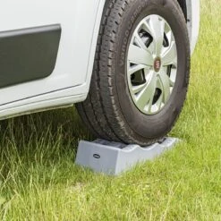 Campout Oprijblok 100 Mm - Set Van 2 Stuks 16 Campout Oprijblok 100 Mm - Set Van 2 Stuks -Buiten Kamperen 1200x1200 750