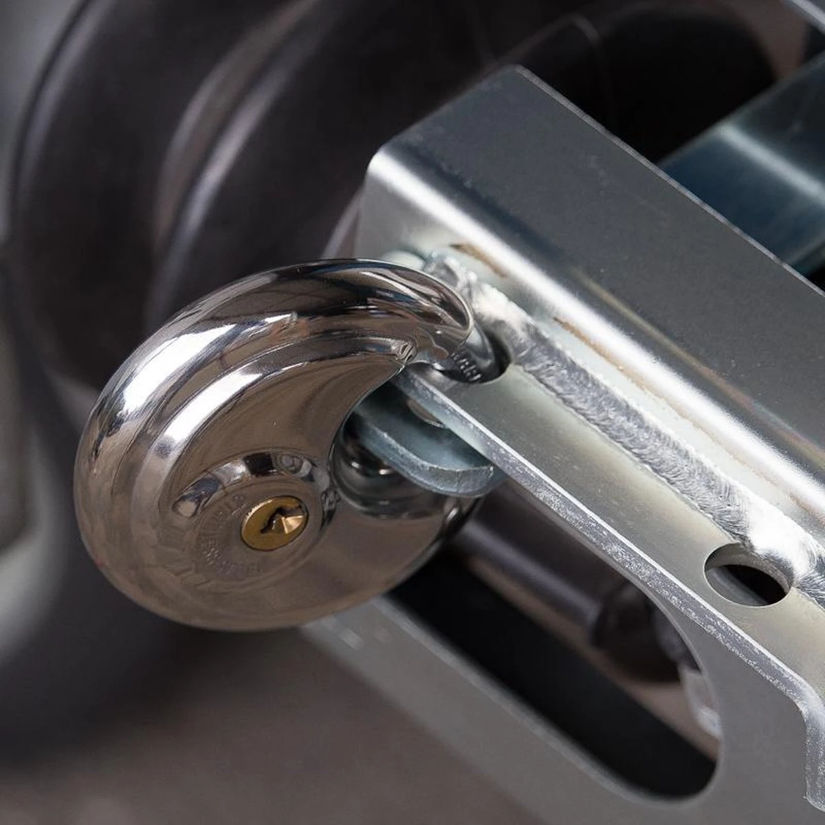 Disselslot - Overdekslot - Koppelingsslot - Kokermodel - Inclusief Discusslot - PREMIUM 4 Disselslot - Overdekslot - Koppelingsslot - Kokermodel - Inclusief Discusslot - PREMIUM - Afbeelding 2