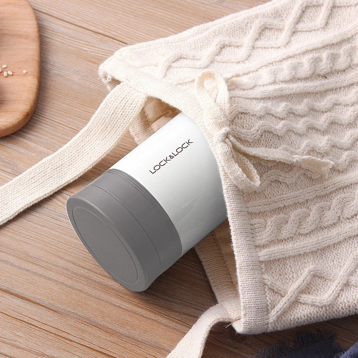 Lock&Lock RVS Thermos Lunchbox - Voedselcontainer - Voedseldrager - Lunchpot - Snackbox - Soepbeker To Go - Warme Maaltijden - Volwassenen - 500ml - Houdt Tot 6 Uur Warm - Lekvrij - Wit 6 Lock&Lock RVS Thermos Lunchbox - Voedselcontainer - Voedseldrager - Lunchpot - Snackbox - Soepbeker To Go - Warme Maaltijden - Volwassenen - 500ml - Houdt Tot 6 Uur Warm - Lekvrij - Wit - Afbeelding 4