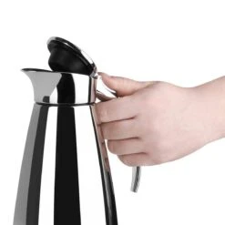 Emsa Thermoskan Eleganza RVS 1.3 Liter 27 Emsa Thermoskan Eleganza RVS 1.3 Liter -Buiten Kamperen 1200x1200 982