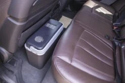 Bo-Camp Elektrische Autokoelbox Arctic - 12 Volt - 12 Liter - Zwart/Grijs 14 Bo-Camp Elektrische Autokoelbox Arctic - 12 Volt - 12 Liter - Zwart/Grijs -Buiten Kamperen 1200x794 58