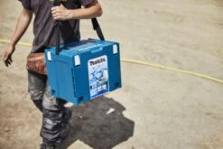 Makita 198253-4 CoolMbox Koelbox - 18 Liter 15 Makita 198253-4 CoolMbox Koelbox - 18 Liter -Buiten Kamperen 1200x800 24