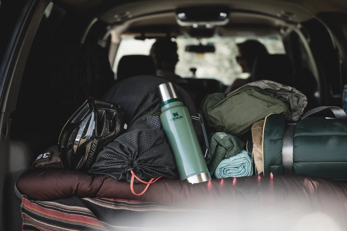 Stanley The Legendary Classic Bottle 1,00L - Thermosfles - Matte Black 6 Stanley The Legendary Classic Bottle 1,00L - Thermosfles - Matte Black - Afbeelding 4