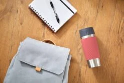 Tefal Travel Mug Easy Twist Thermobeker - Koraalrood - 0,36 Liter 27 Tefal Travel Mug Easy Twist Thermobeker - Koraalrood - 0,36 Liter -Buiten Kamperen 1200x800 76