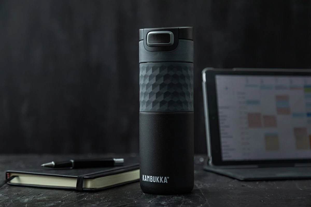 Kambukka Etna Grip Thermosbeker 500 Ml - Makkelijk Reinigen - Lekvrije Koffiebeker - Zwart 10 Kambukka Etna Grip Thermosbeker 500 Ml - Makkelijk Reinigen - Lekvrije Koffiebeker - Zwart - Afbeelding 8