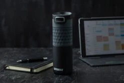Kambukka Etna Grip Thermosbeker 500 Ml - Makkelijk Reinigen - Lekvrije Koffiebeker - Zwart 36 Kambukka Etna Grip Thermosbeker 500 Ml - Makkelijk Reinigen - Lekvrije Koffiebeker - Zwart -Buiten Kamperen 1200x800 98