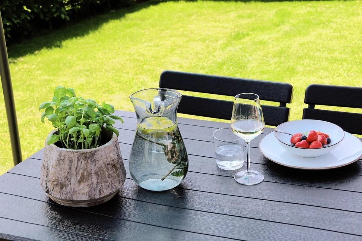 ERRO Vouwtafel - Houtlook - 180x74cm - Zwart 6 ERRO Vouwtafel - Houtlook - 180x74cm - Zwart - Afbeelding 4