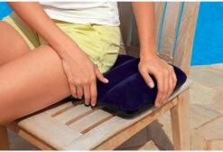 Intex Opblaasbaar Kussen - Hoofdkussen - Reiskussen - Inflatable Travel Pillow - Kampeerkussen - Reis Kussen - 43 X 28 X 9 Cm - Blauw -Buiten Kamperen 1200x815 2