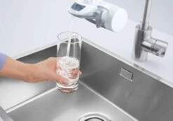 BRITA On Tap Faucet Filtration System - Uitstekend Smakend Gefilterd Water - Inclusief 1 BRITA ON TAP Kraanfilter - 600 Liter Water Gefilterd Per Patroon - Witte Kleur -Buiten Kamperen 1200x839 2