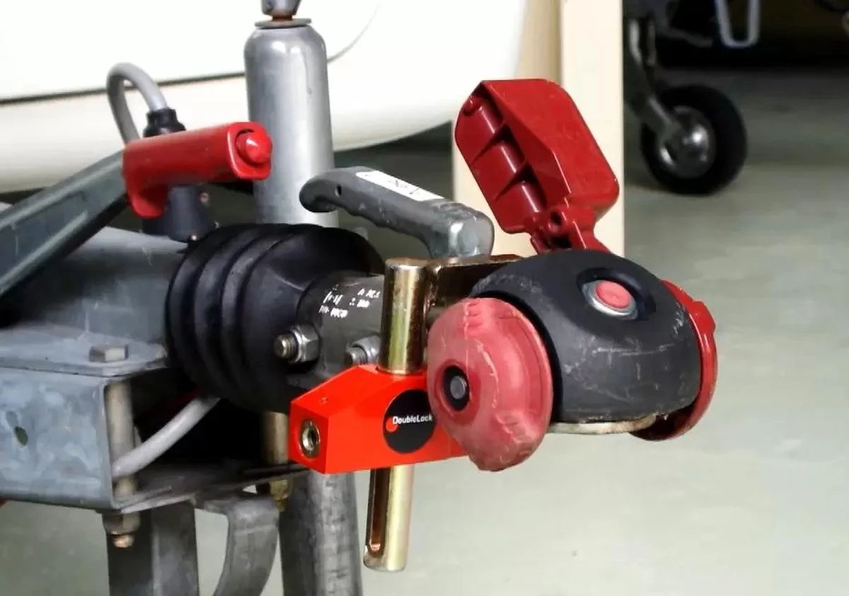 SCM Gekeurd Compact Eagle Disselslot Van DoubleLock (AL-KO) 4 SCM Gekeurd Compact Eagle Disselslot Van DoubleLock (AL-KO) - Afbeelding 2