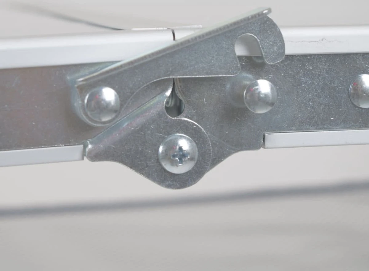 Bo-Camp Campingtafel - Premium - Koffermodel - 120x60x70 11 Bo-Camp Campingtafel - Premium - Koffermodel - 120x60x70 - Afbeelding 9