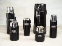 Thermos King Voedseldrager - 47 Cl - Mat Zwart 16 Thermos King Voedseldrager - 47 Cl - Mat Zwart -Buiten Kamperen 1200x899 7