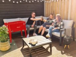 AXI Retro Cooler Rood - Koeler Met Wielen - 76L Inhoud - Koelbox Met Aftapkraan -Buiten Kamperen 1200x900 4