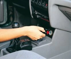 Campingaz Powerbox Plus Thermo-elektrische Koelbox - 12V / 230V - 28L - Grijs 11 Campingaz Powerbox Plus Thermo-elektrische Koelbox - 12V / 230V - 28L - Grijs -Buiten Kamperen 1200x996