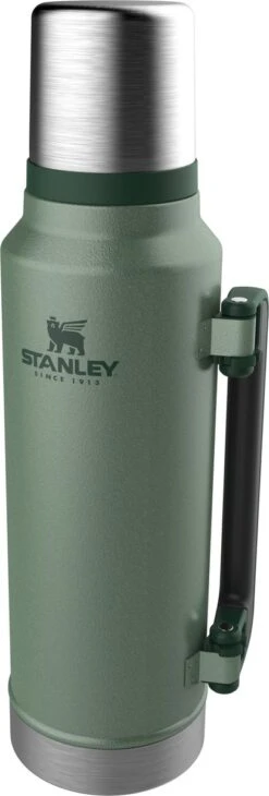 Stanley The Legendary Classic Bottle 1,40L - Thermosfles - Hammertone Green 27 Stanley The Legendary Classic Bottle 1,40L - Thermosfles - Hammertone Green -Buiten Kamperen 406x1200 1