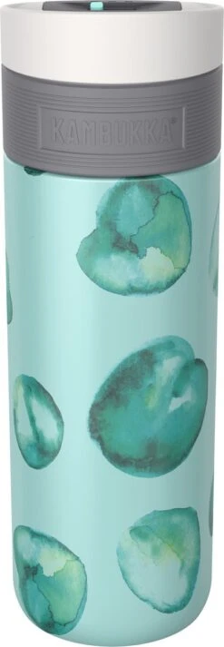Kambukka Etna Thermosbeker 500 Ml - Makkelijk Reinigen - Lekvrije Koffiebeker - Eucalyptus Leaves 24 Kambukka Etna Thermosbeker 500 Ml - Makkelijk Reinigen - Lekvrije Koffiebeker - Eucalyptus Leaves -Buiten Kamperen 416x1200