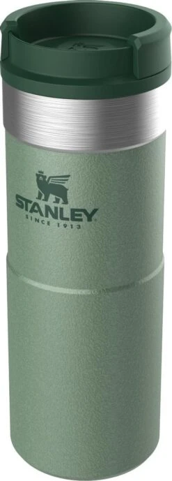 Stanley The NeverLeak™ Travel Mug 0,35L NEW - Thermosfles - Hammertone Green 18 Stanley The NeverLeak™ Travel Mug 0,35L NEW - Thermosfles - Hammertone Green -Buiten Kamperen 430x1200 5