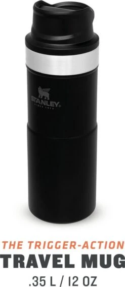 Stanley Trigger-Action Travel Mug 0.35L - Thermosfles - Matt Black 37 Stanley Trigger-Action Travel Mug 0.35L - Thermosfles - Matt Black -Buiten Kamperen 525x1200 2