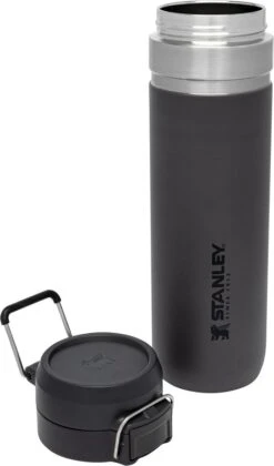 Stanley The Quick Flip Water Bottle 0,70L - Thermosfles - Charcoal -Buiten Kamperen 706x1200 1