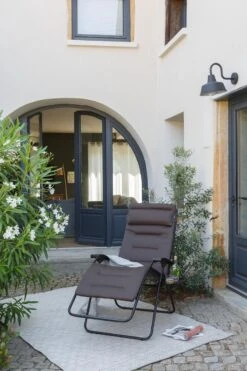 Lafuma RSX Clip Air Comfort - Relaxstoel - Verstelbaar - Inklapbaar- Zero Gravity - Taupe 22 Lafuma RSX Clip Air Comfort - Relaxstoel - Verstelbaar - Inklapbaar- Zero Gravity - Taupe -Buiten Kamperen 800x1200 10