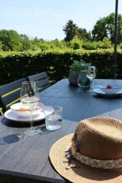 ERRO Vouwtafel - Houtlook - 180x74cm - Zwart 11 ERRO Vouwtafel - Houtlook - 180x74cm - Zwart -Buiten Kamperen 800x1200 2