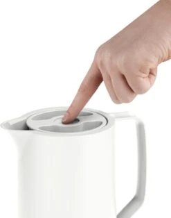 Tefal Motiva Thermoskan - 1L - Wit 15 Tefal Motiva Thermoskan - 1L - Wit -Buiten Kamperen 944x1200 1