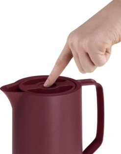 Tefal Motiva Thermoskan - 1L - Donkerrood -Buiten Kamperen 944x1200 2